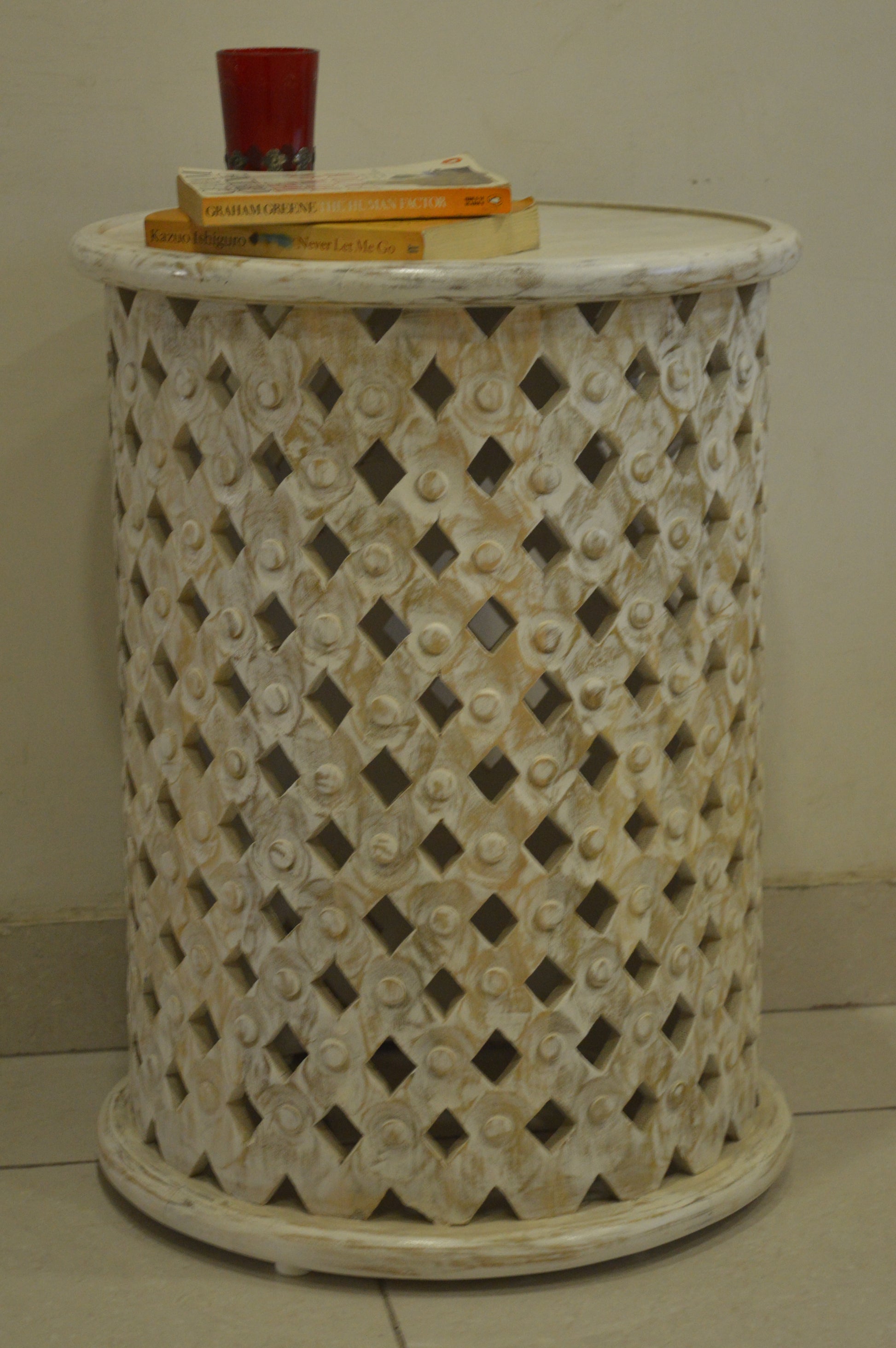 Handcrafted Carving Side Table – White Distress Finish Accent Furniture for Modern & Vintage Homes