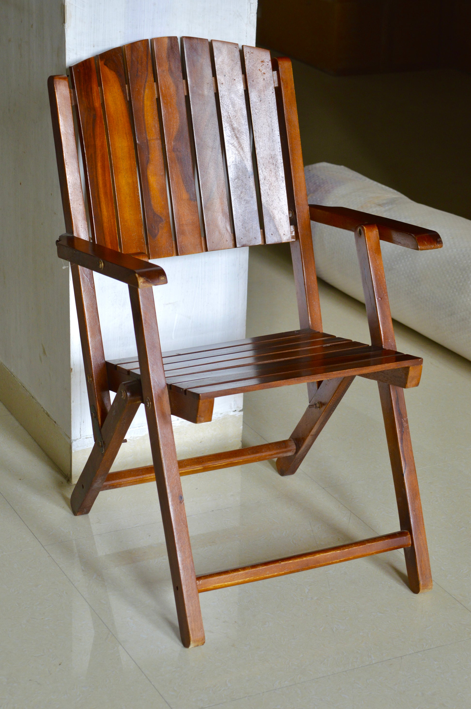 Handcrafted Solid Wood Armchair – Rustic Folding Wooden Chair for Living Room, Patio & Dining
