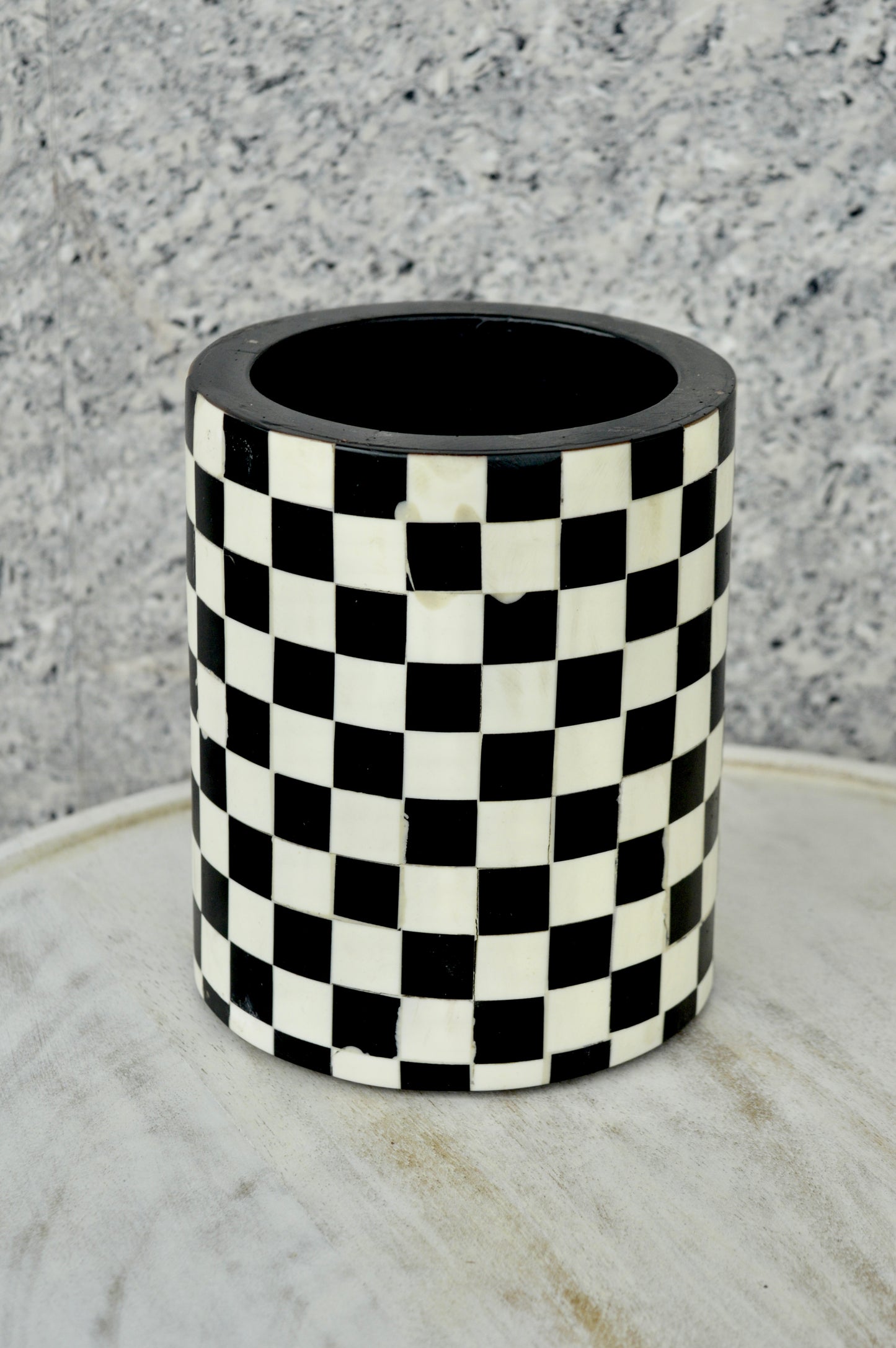 Handmade Black & White Checkered Bone Inlay Flower Vase – Luxury Decorative Pot for Modern Home Décor