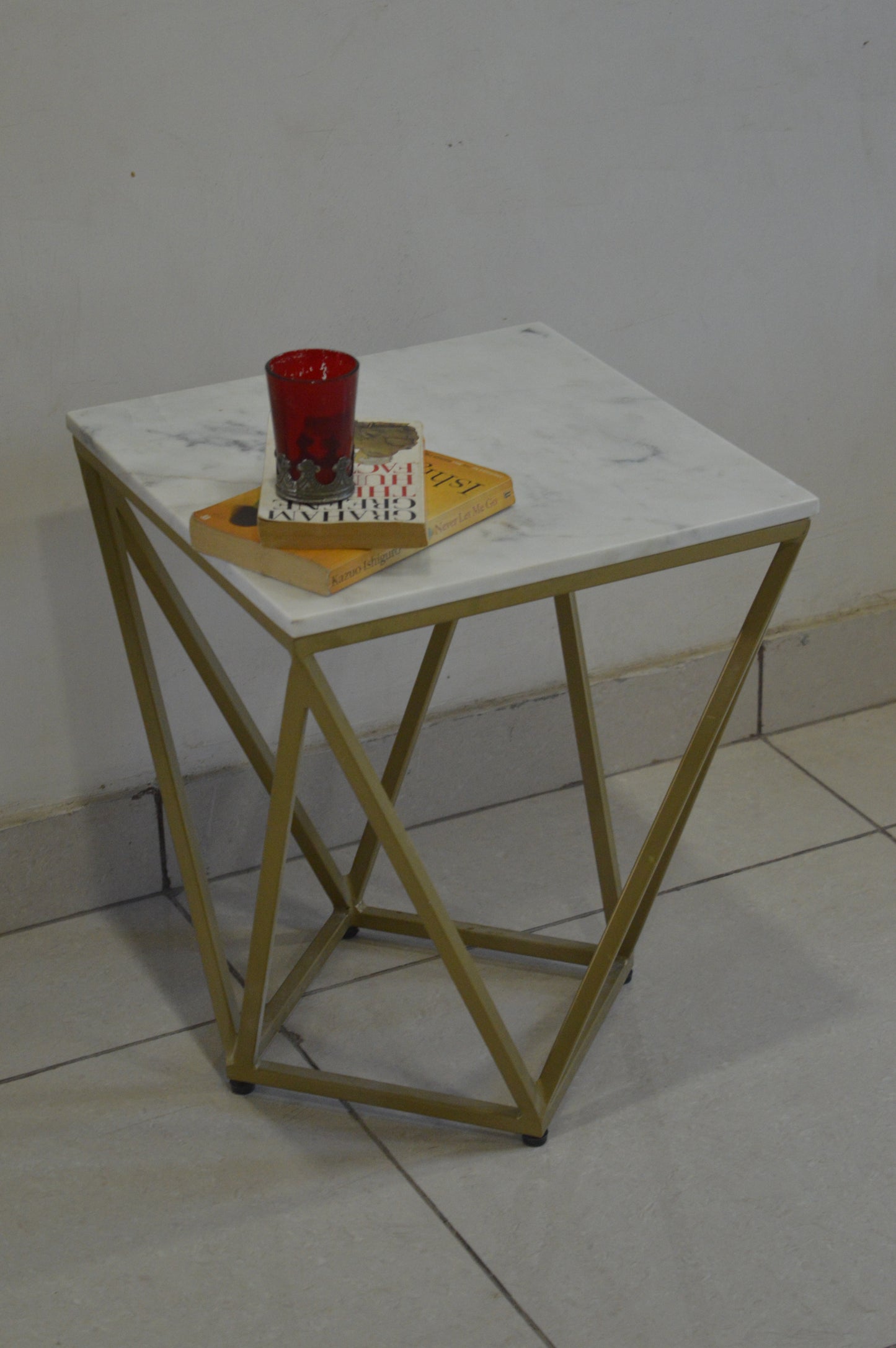 Modern Geometric Side Table – White Marble Top with Gold Metal Base for Luxury Home Décor