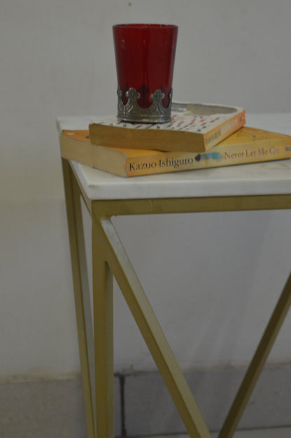 Modern Geometric Side Table – White Marble Top with Gold Metal Base for Luxury Home Décor