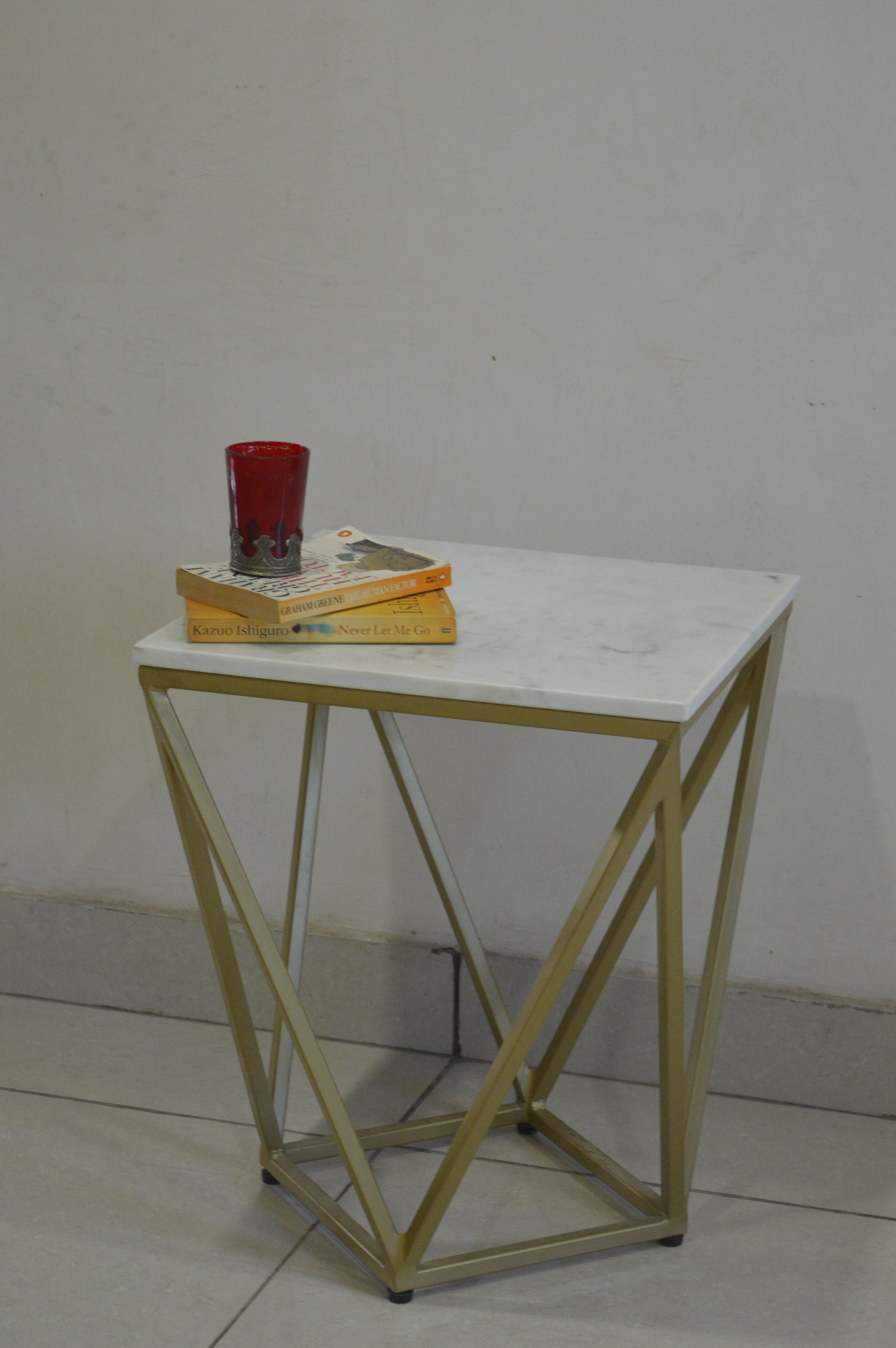 Modern Geometric Side Table – White Marble Top with Gold Metal Base for Luxury Home Décor