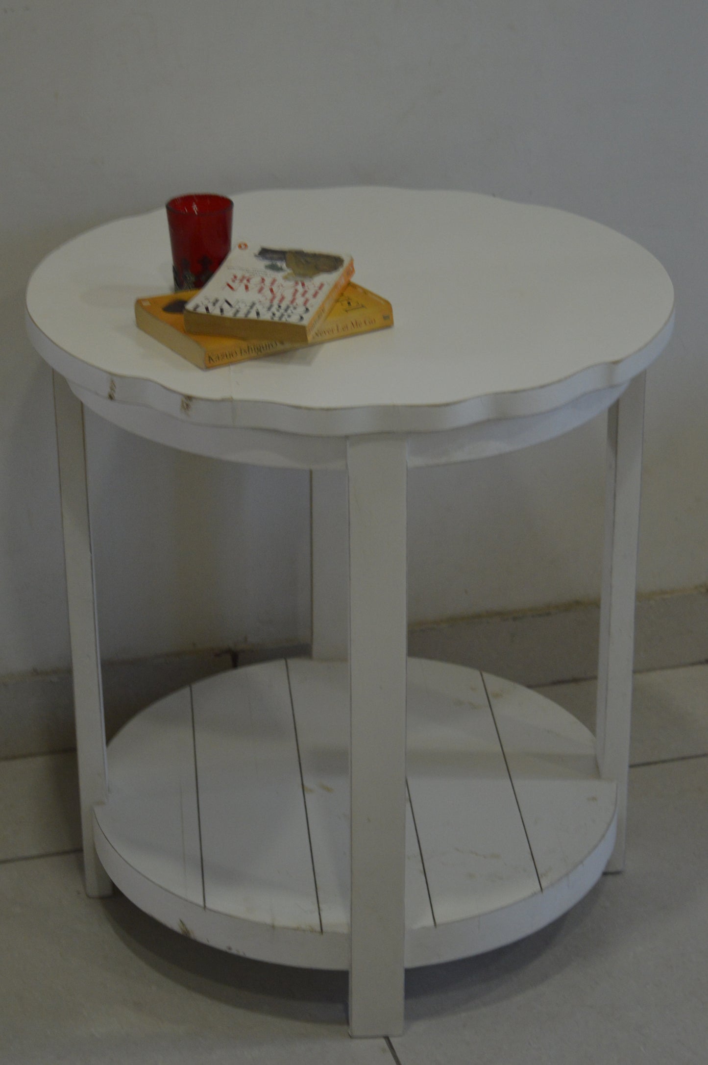 White Wooden Round Side Table with Lower Shelf – Rustic Modern End Table for Living Room & Bedroom